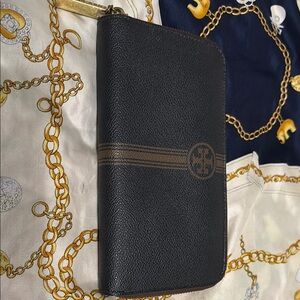 Tory Burch Black and Gold Zip Wallet